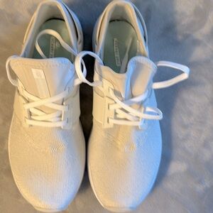 Women’s New Balance Sneakers